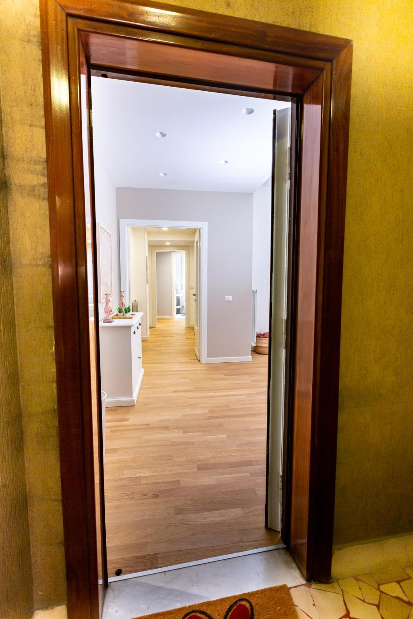 Noh Collection 3Bdr Apartment- Trastevere Area Rome Bagian luar foto